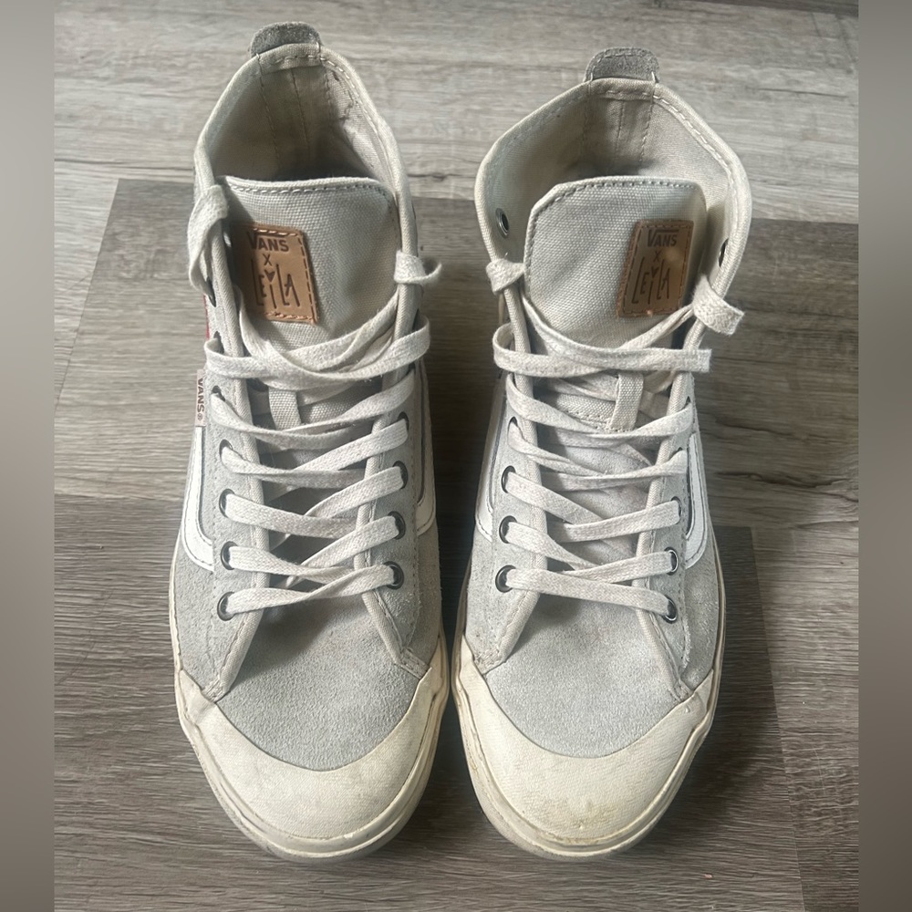 Vans x Leila